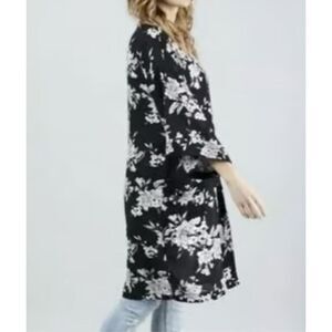 Spiritual Gangster Maya Black floral kimono‎ robe one size